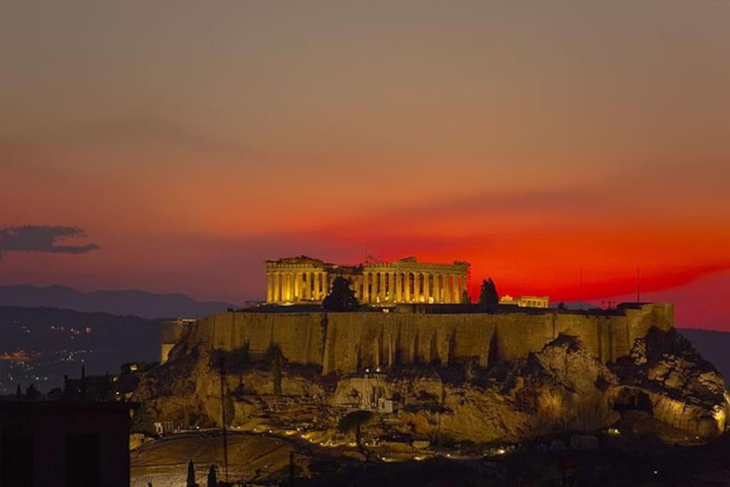 Appartamento Touristic Center&Acropolis View Atene Esterno foto